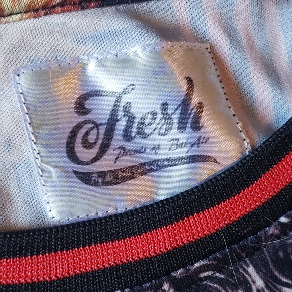 Funky 90s style shirt - Picture 3 of 3